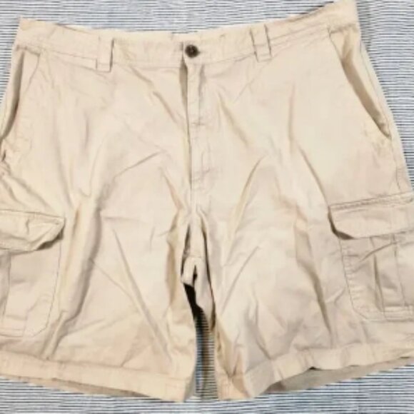 Columbia Sportswear $50 42" Khaki Beige Cargo Pockets 10" Inseam Canvas Shorts - Picture 1 of 7